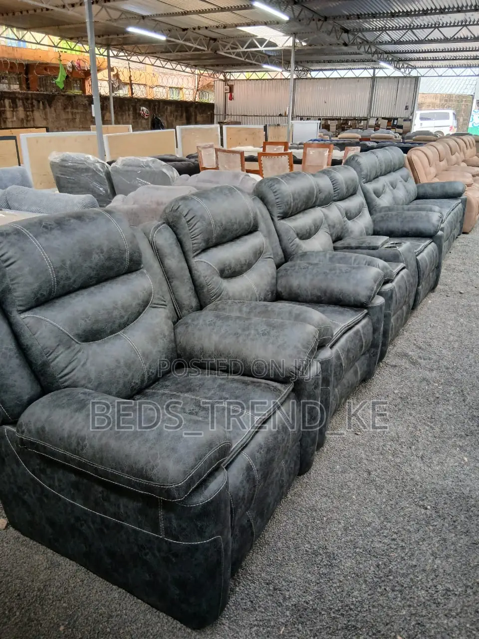 Casual 7 Seater Semi Recliner Sofa 3,2,1,1