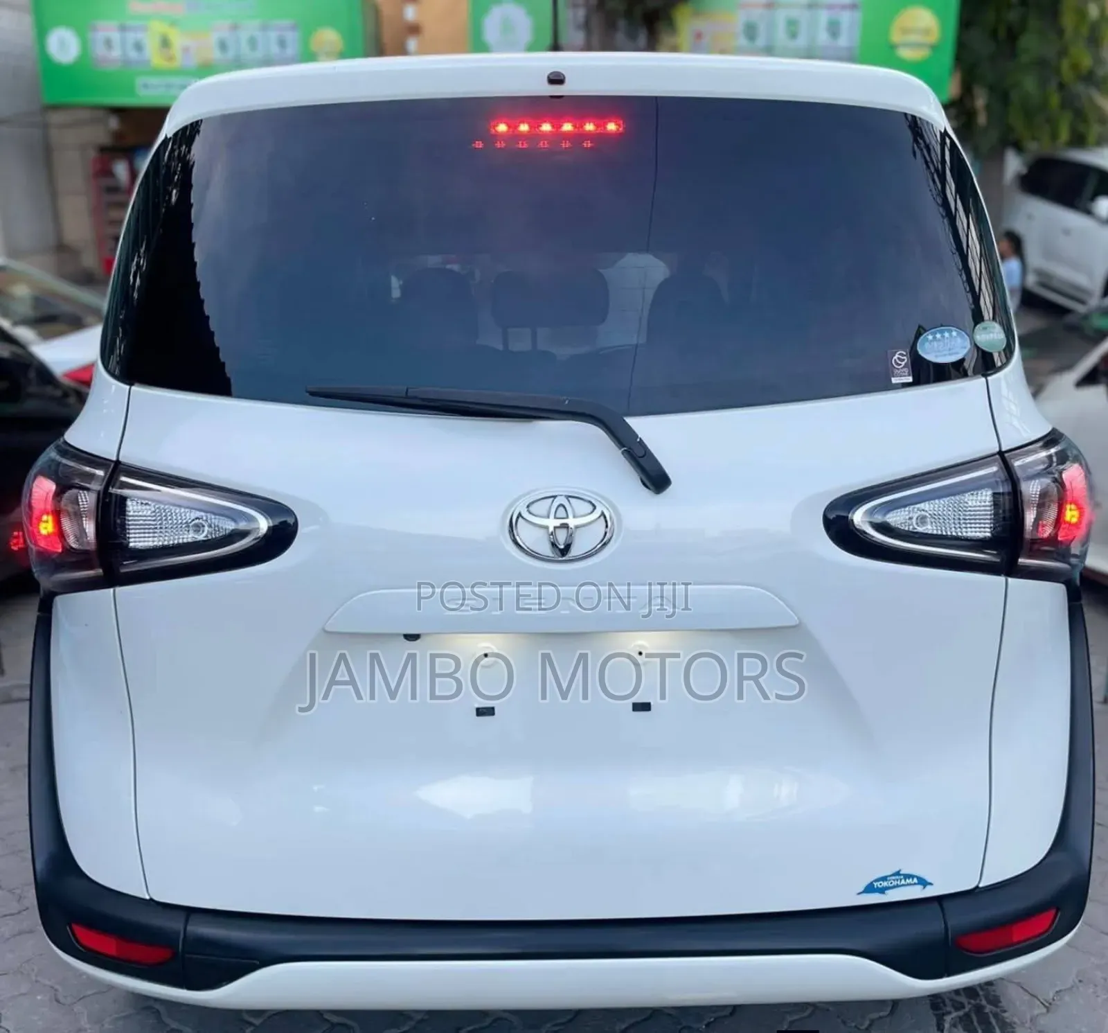 Toyota Sienta 1.5 FWD 2020 White