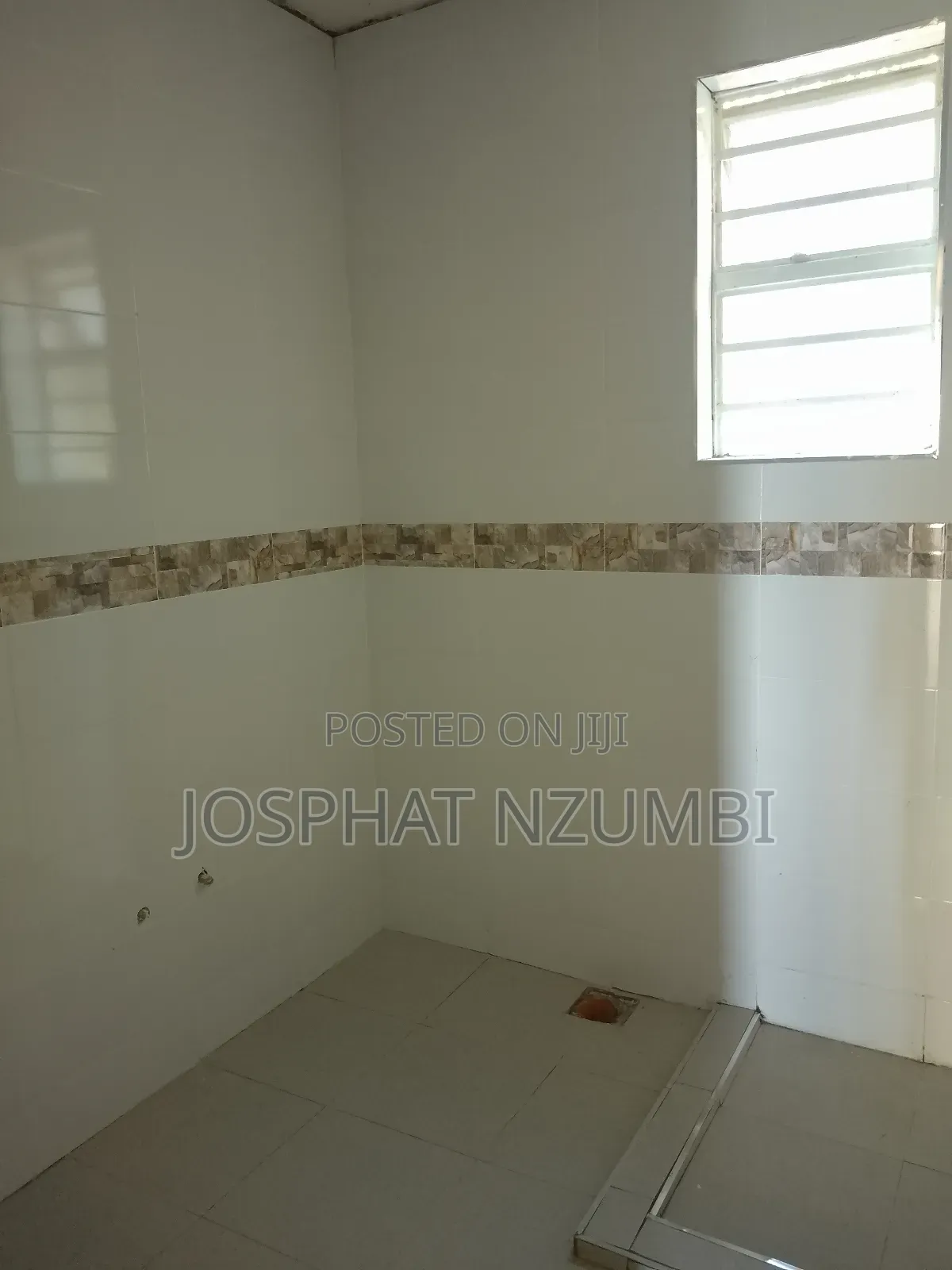 Fundi Wa Tiles (Tiles Expert)
