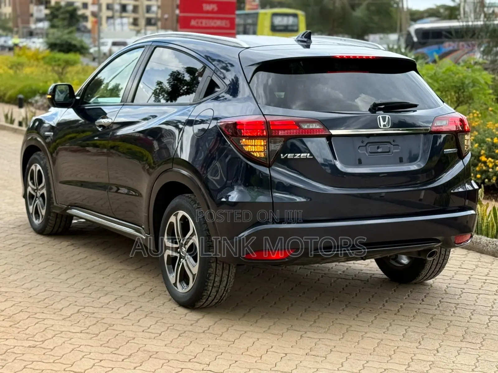 Honda Vezel 1.5 Hybrid 2WD 2019 Black