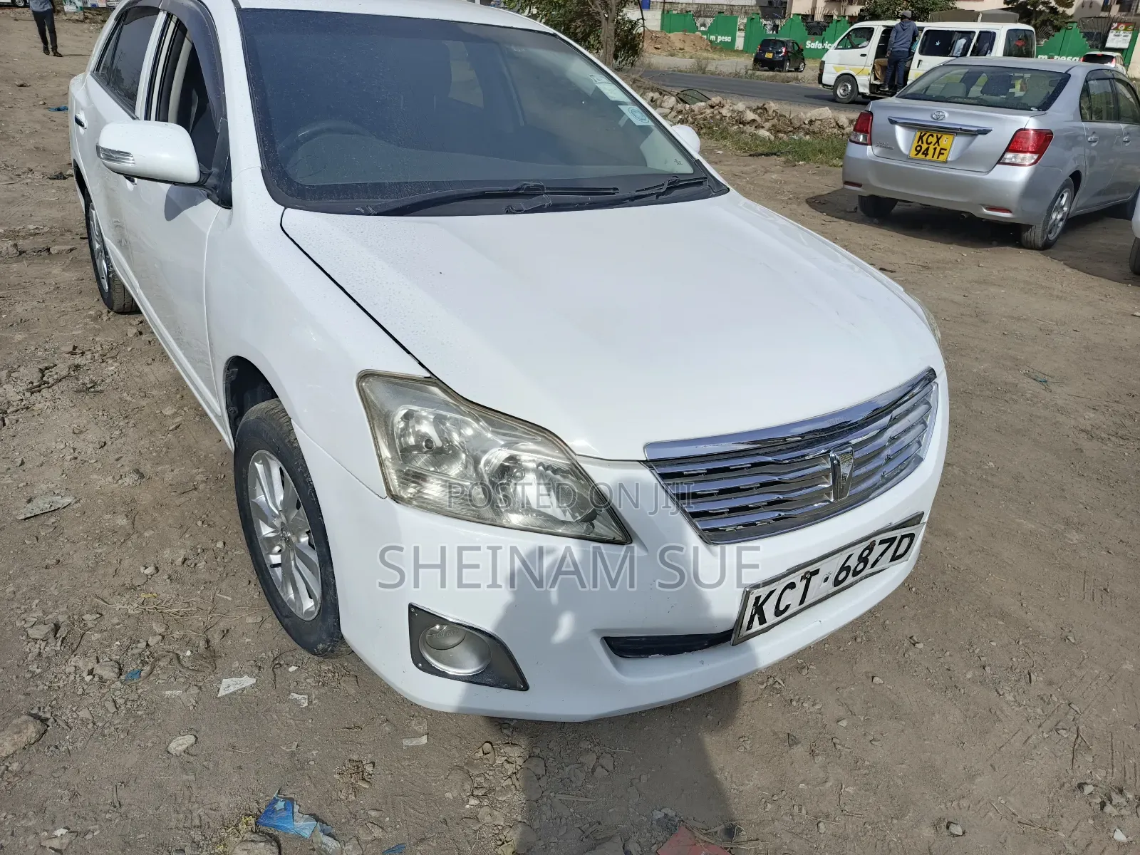 Toyota Premio 2011 White