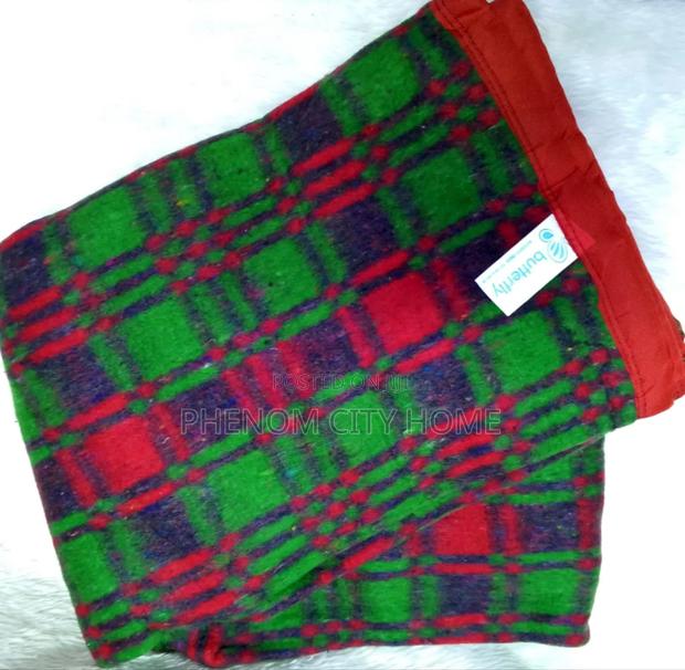 School Blankets With Binding