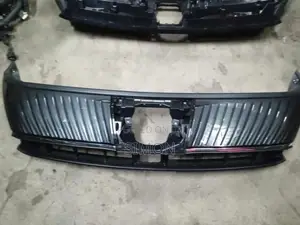 Harrier 2015 Front Grille