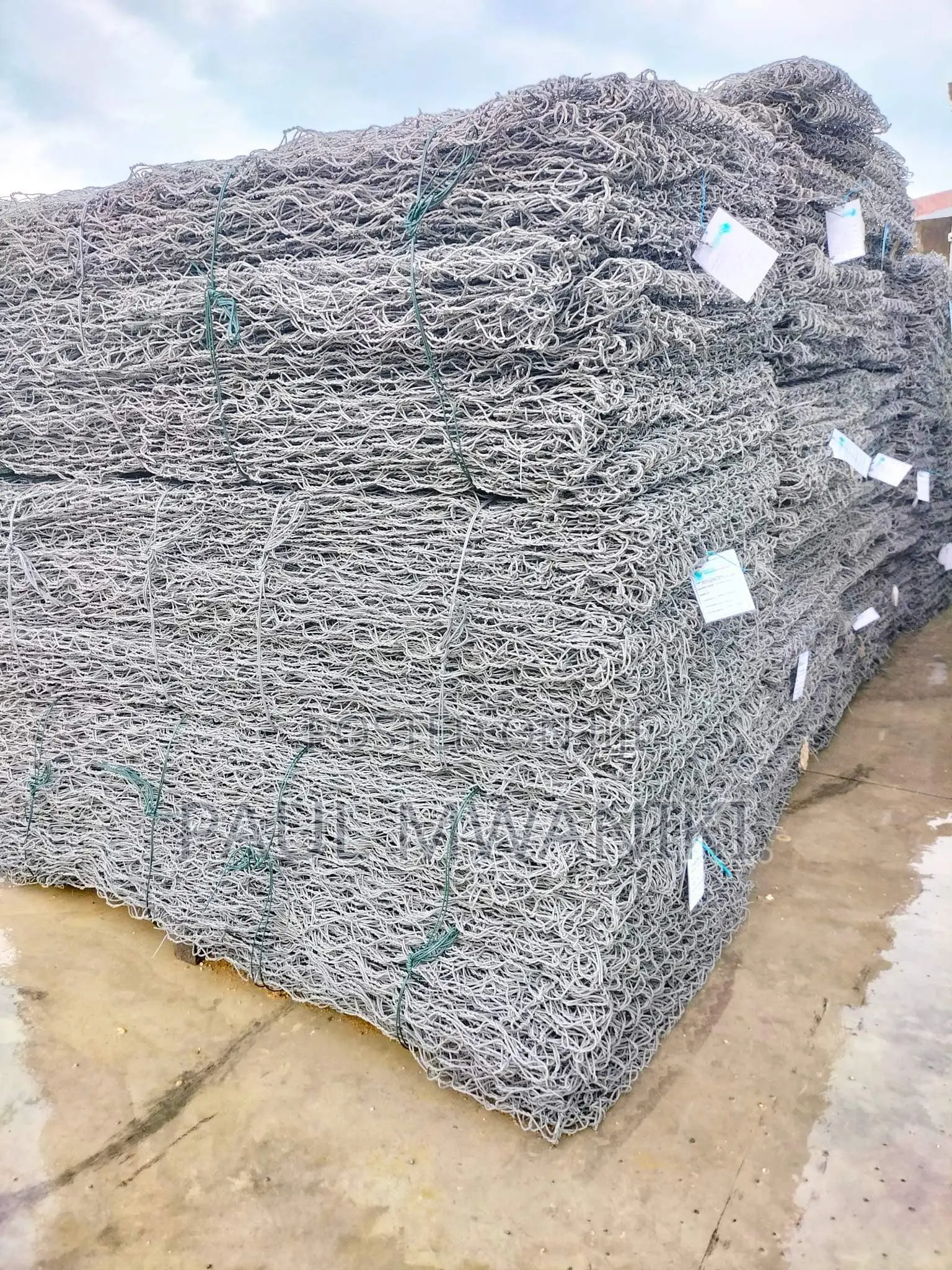 Woven Gabion Mesh- 2m×1m×1m.