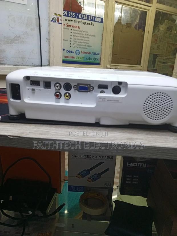 Epson Eb X04 Projector - 3000 Lumens