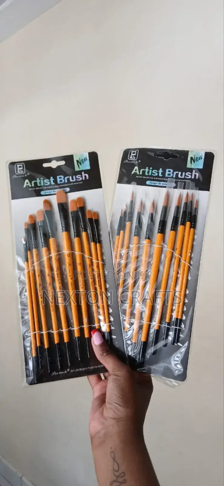 Artist Brush