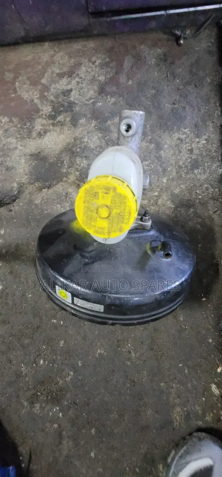 B15/Wingroad Brake Booster