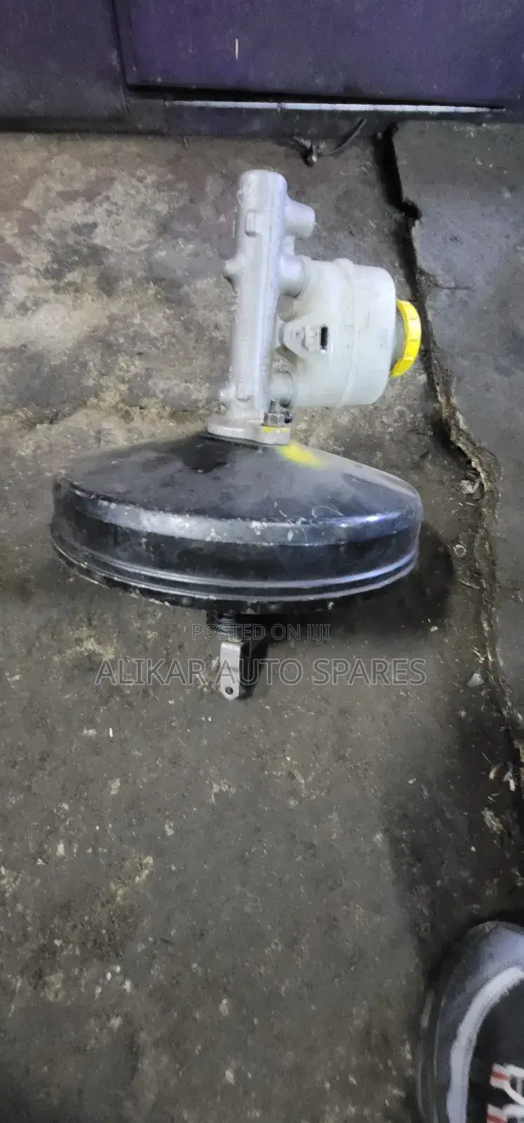 B15/Wingroad Brake Booster