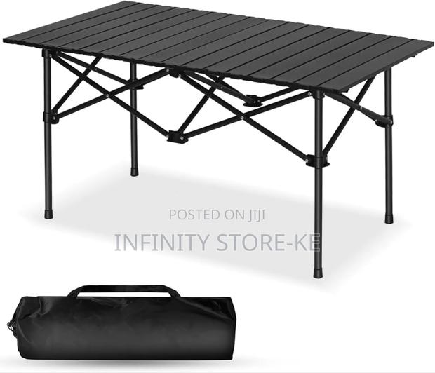 Black Foldable Table/Folding Table