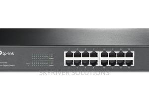 Tp‐Link Tl‐Sg1016d 16‐Port Gigabit Desktop/Rackmount Switch - main view