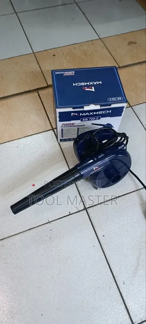 Electric Blower/Maxmech 700watts Blower
