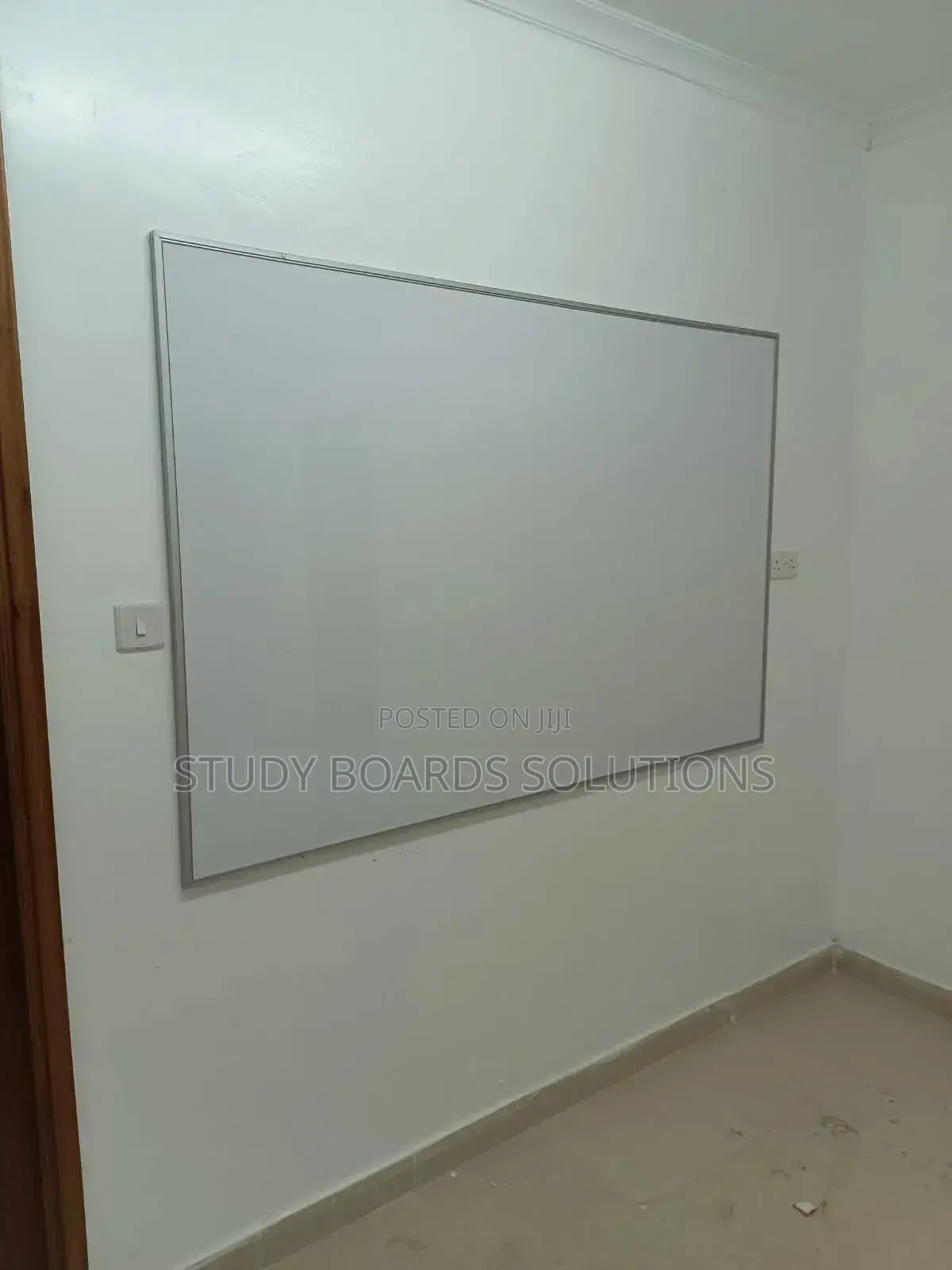 Heavy Duty Whiteboard for Schools 8ftx4ft (240cmx120cm)