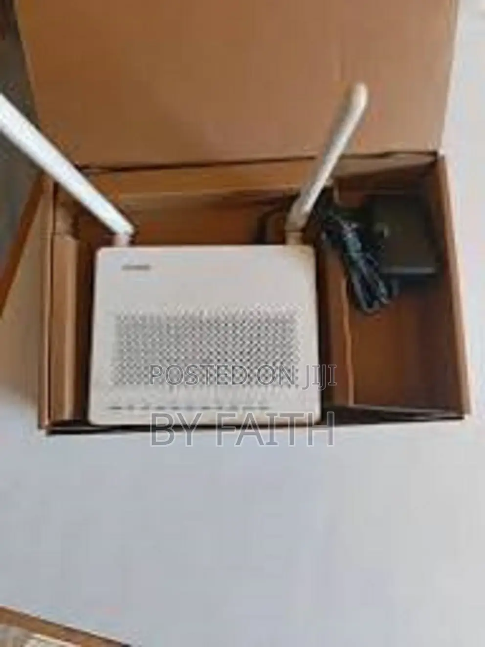 Outer Xpon Router Long Antennae