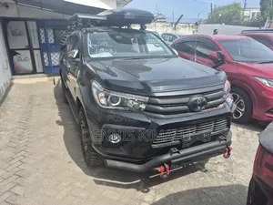 Toyota Hilux 2020 Ivory