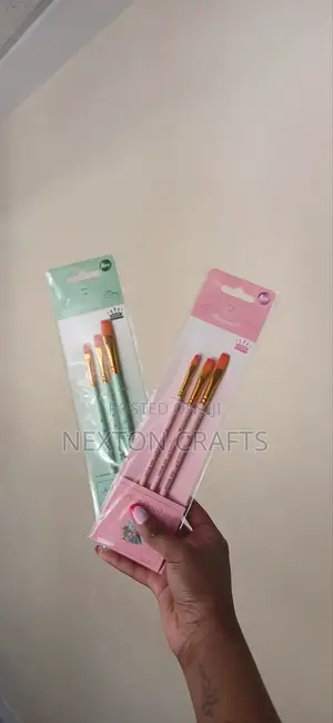 Artist Brushes