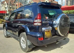 Toyota Land Cruiser Prado 2005 Blue