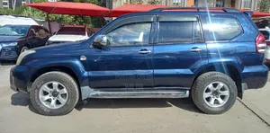 Toyota Land Cruiser Prado 2005 Blue