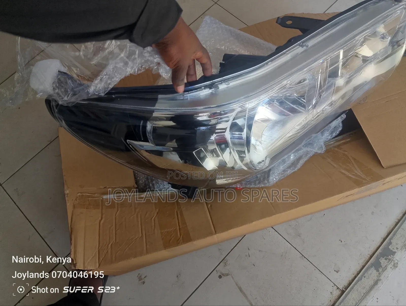 Hilux Revo 2016/2018 Headlamp