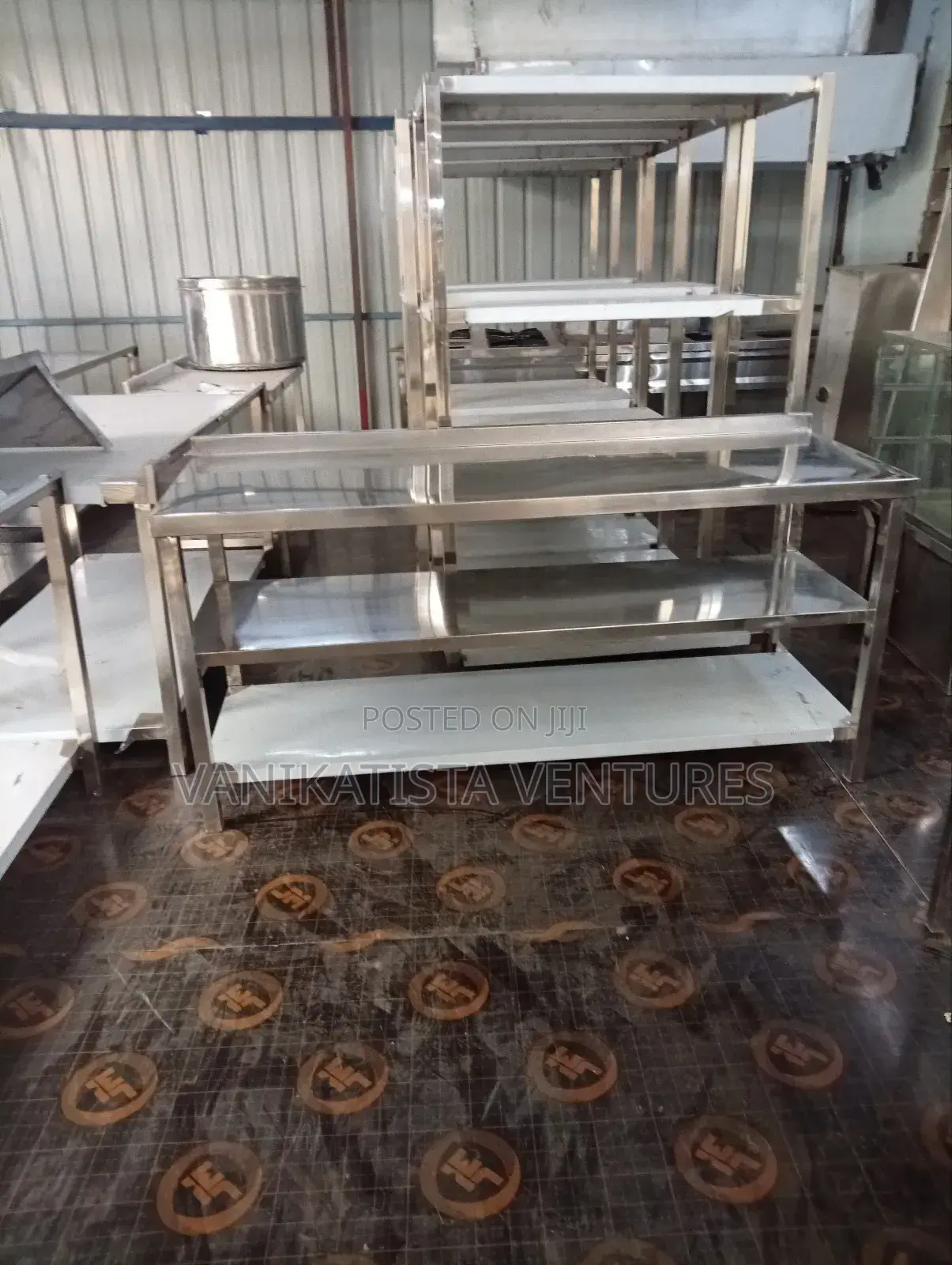 6fts Stainless Steel Working Table
Heavy-Duty | Food-Grade