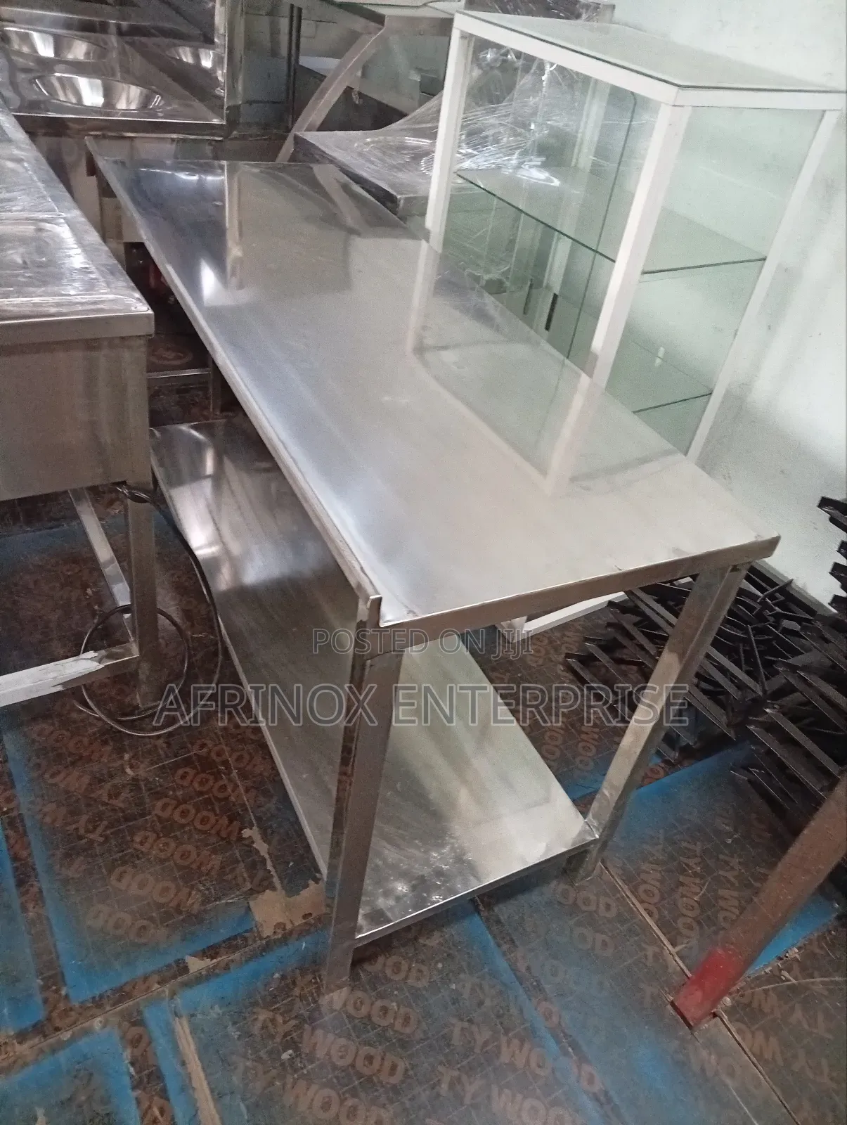 4feets, Strong Stainless Steel Working Table.