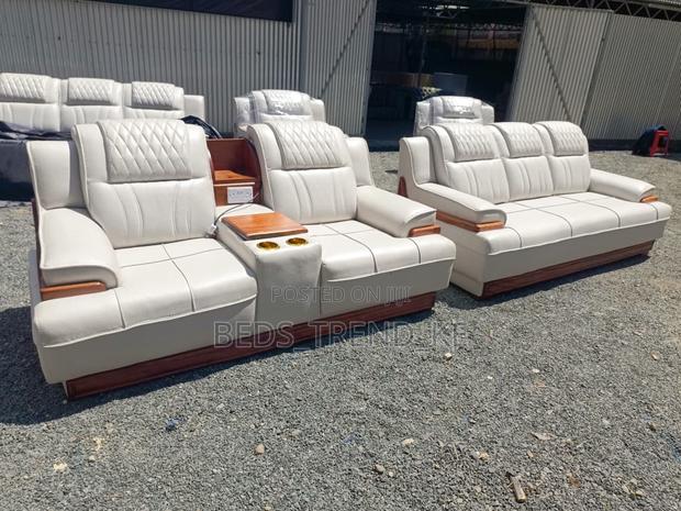 Quality Comfy 5 Seater Semi Recliner Sofa 3,2