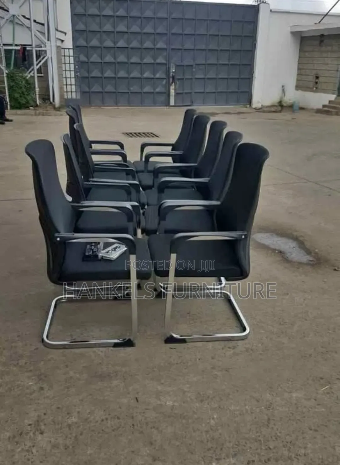 Classic Reception Chair for Professional Spaces