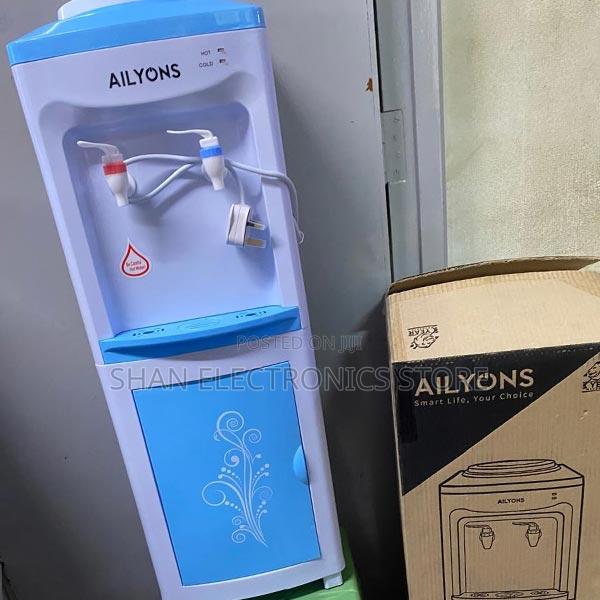 Dual Function Ailyons Q7-Ts Hot Cold Water Dispenser - main view