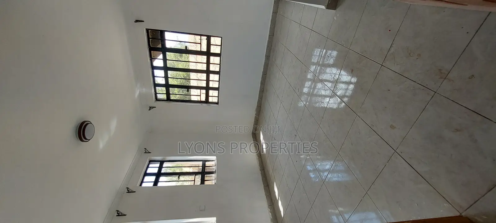 4bdrm Maisonette in Rimpa for sale