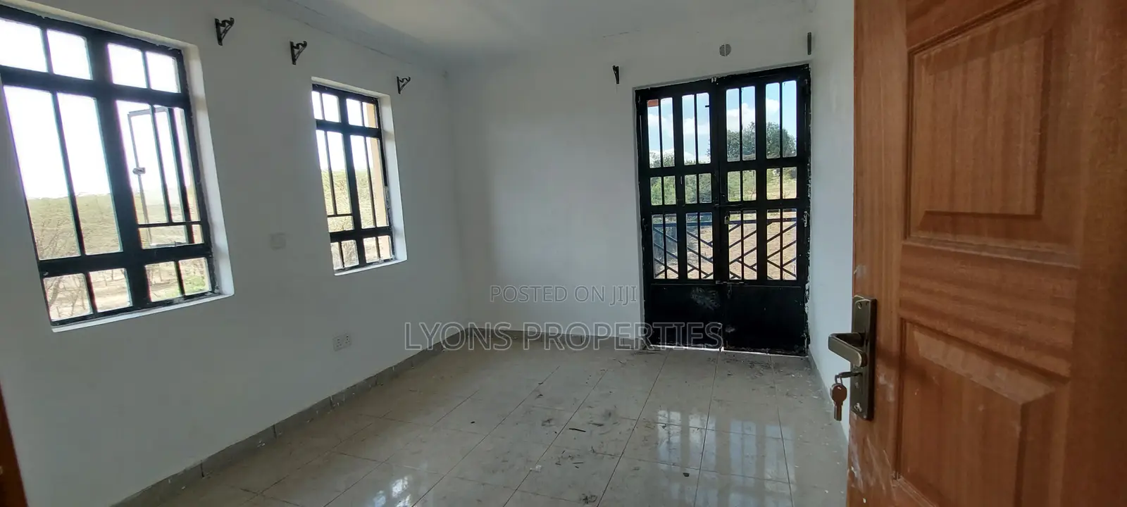 4bdrm Maisonette in Rimpa for sale