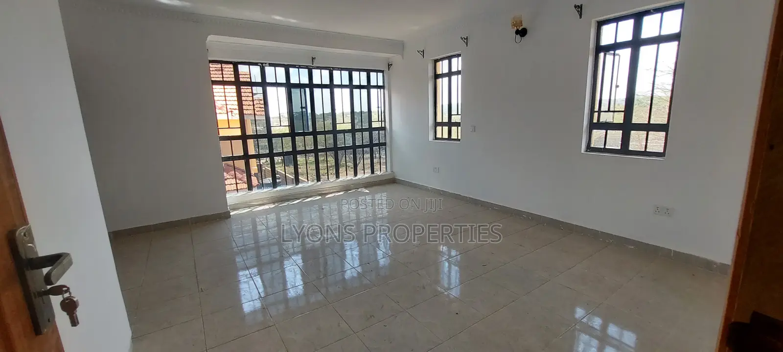 4bdrm Maisonette in Rimpa for sale