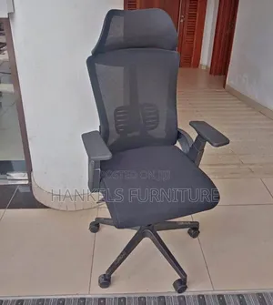 Ergonomic Office Chair With Supportive Armrests