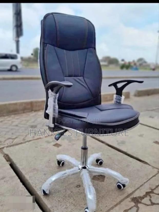 Comfort Ergonomic Desk Chair With Arm Support