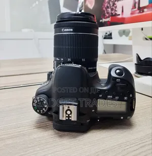 Canon Eos 70d DSLR Camera With 18-55mm F/3.5-5.6 STM Lens(Clean)