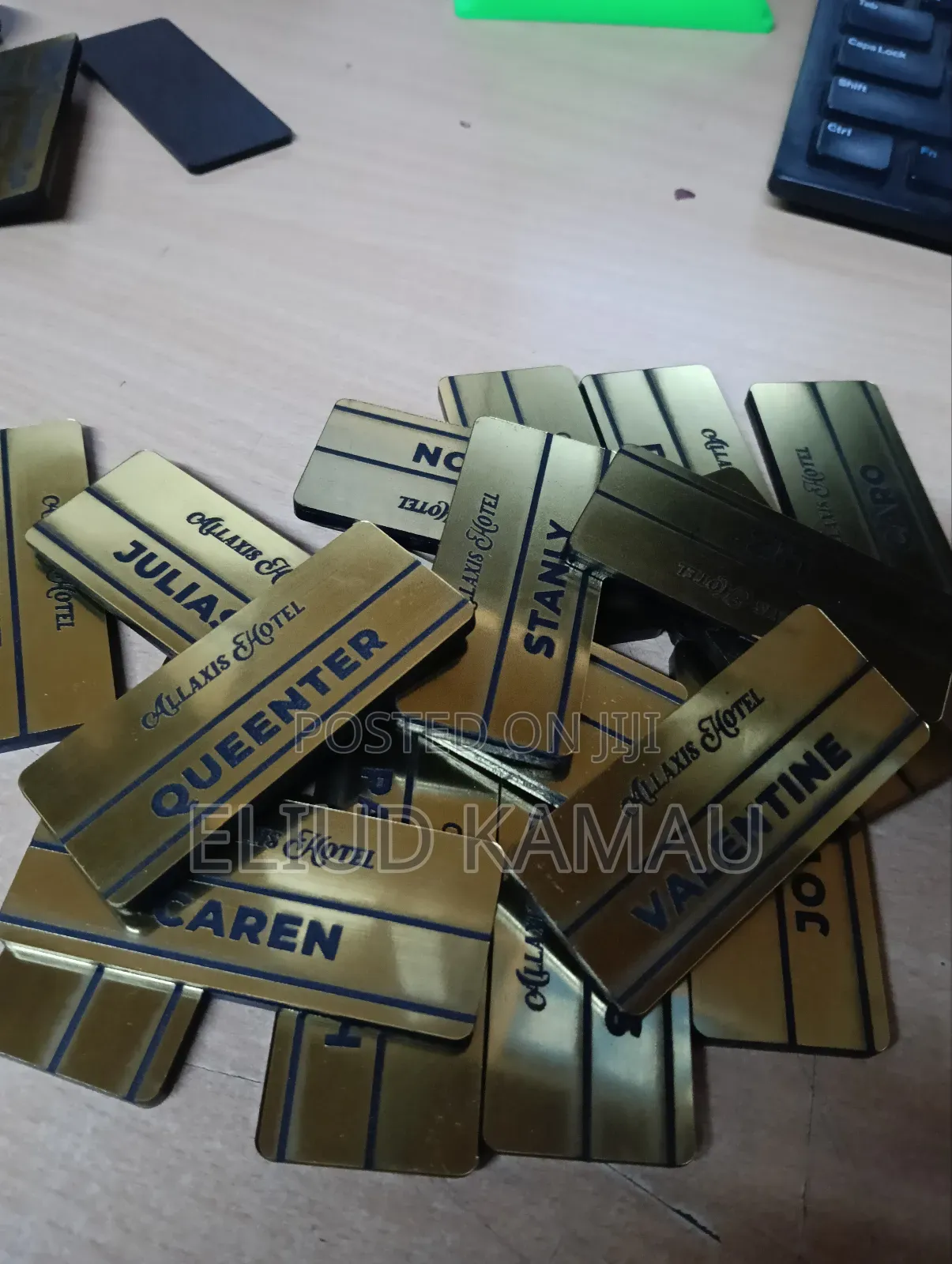 Name Tags/Budges