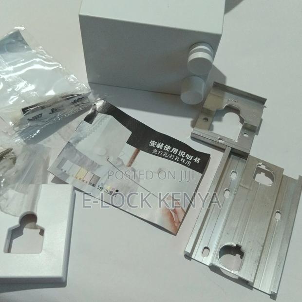 Lovk Retractable Clothes Line - main view