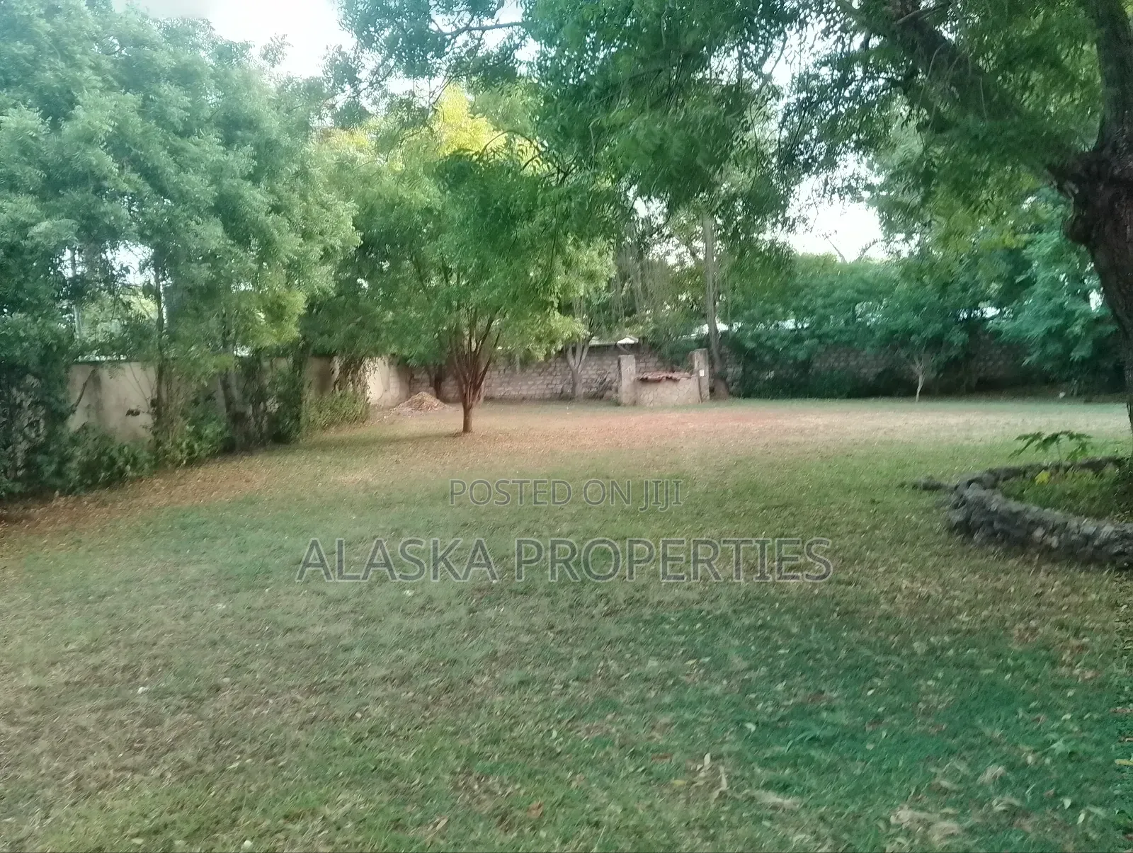 5bdrm Maisonette in Nyali Estate for sale