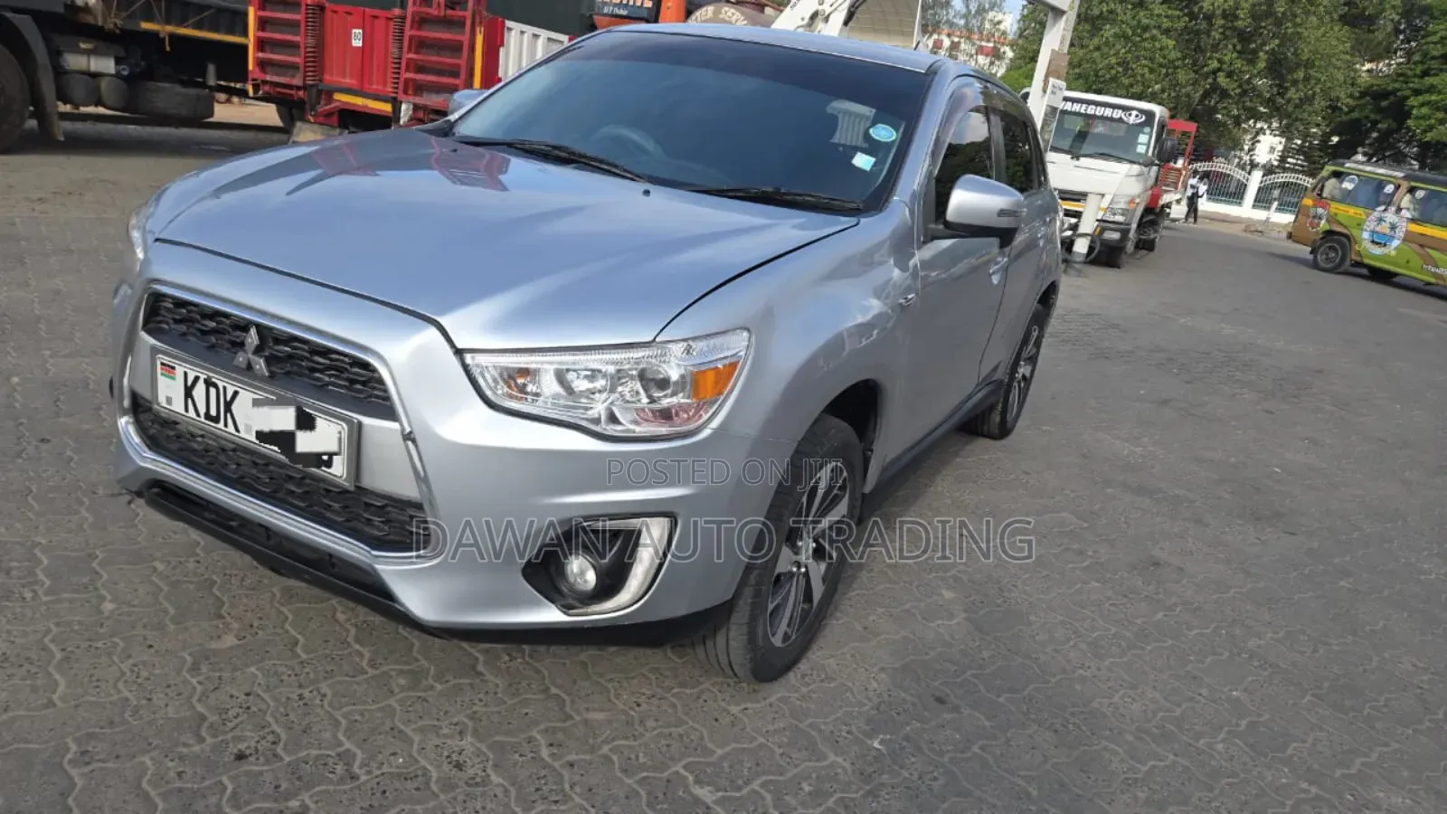 Mitsubishi RVR 2016 White