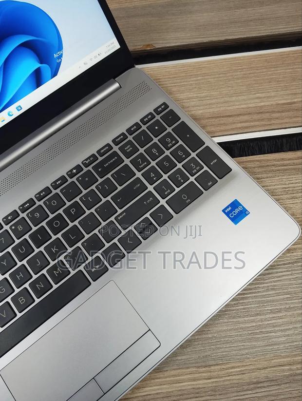 Laptop HP 250 G8 8GB Intel Core I5 SSD 256GB - thumbnail 2