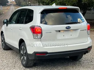 Subaru Forester 2018 White