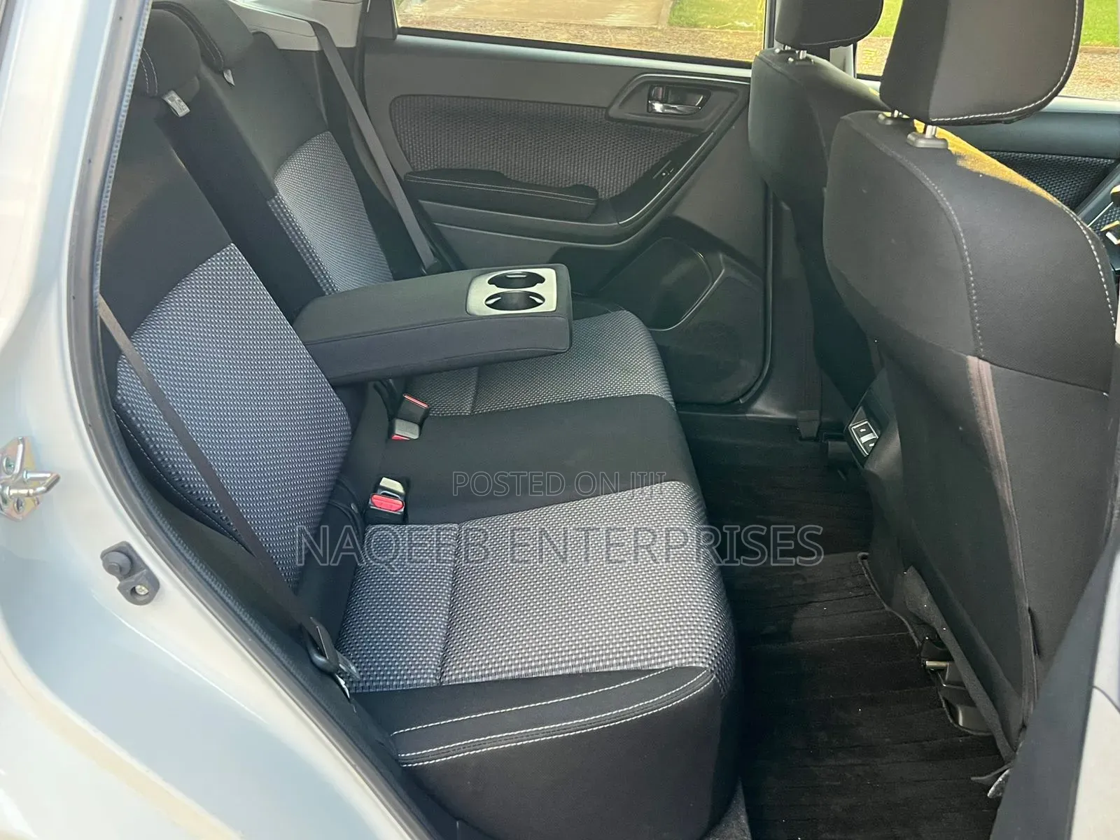 Subaru Forester 2018 White