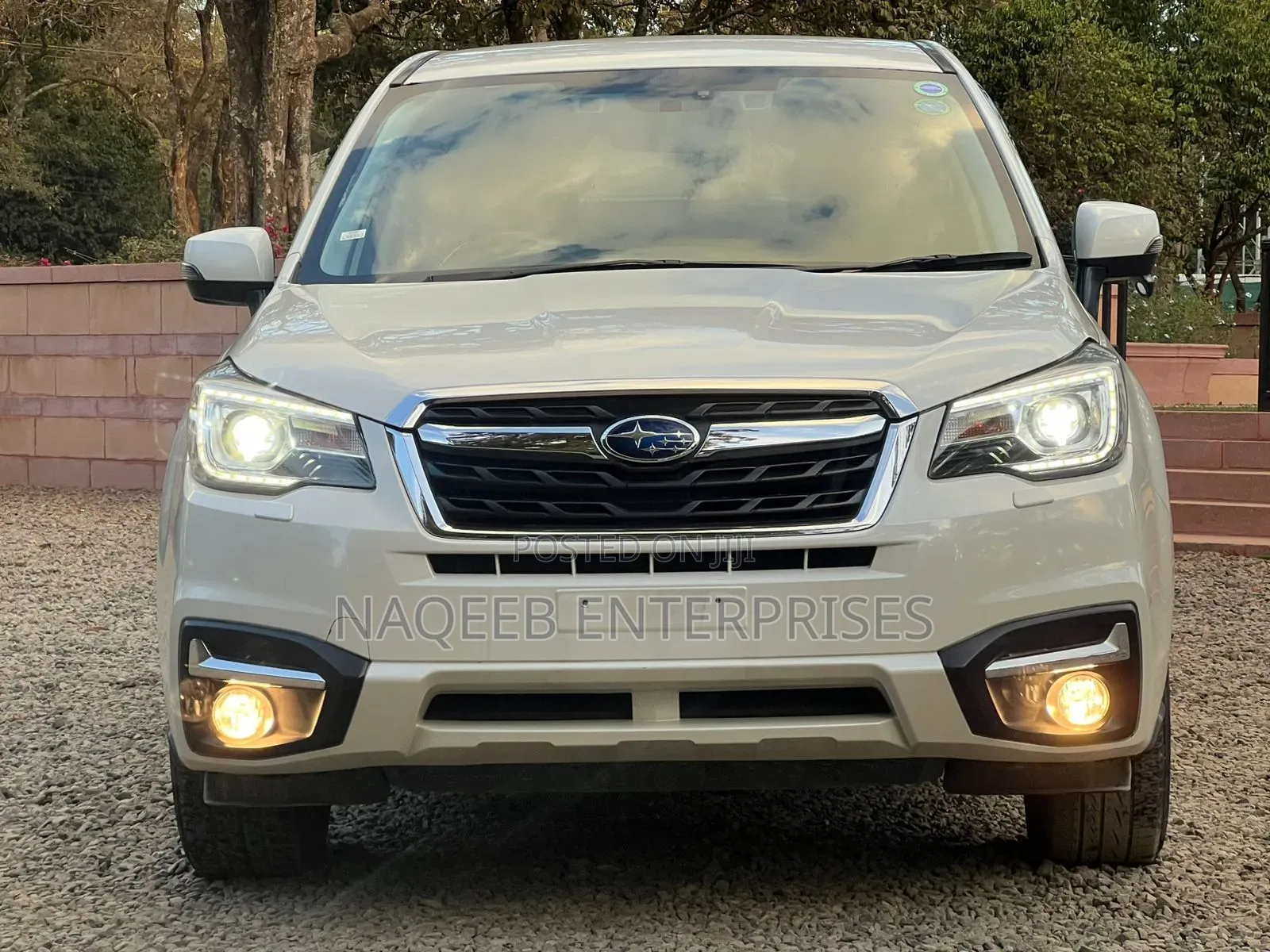 Subaru Forester 2018 White