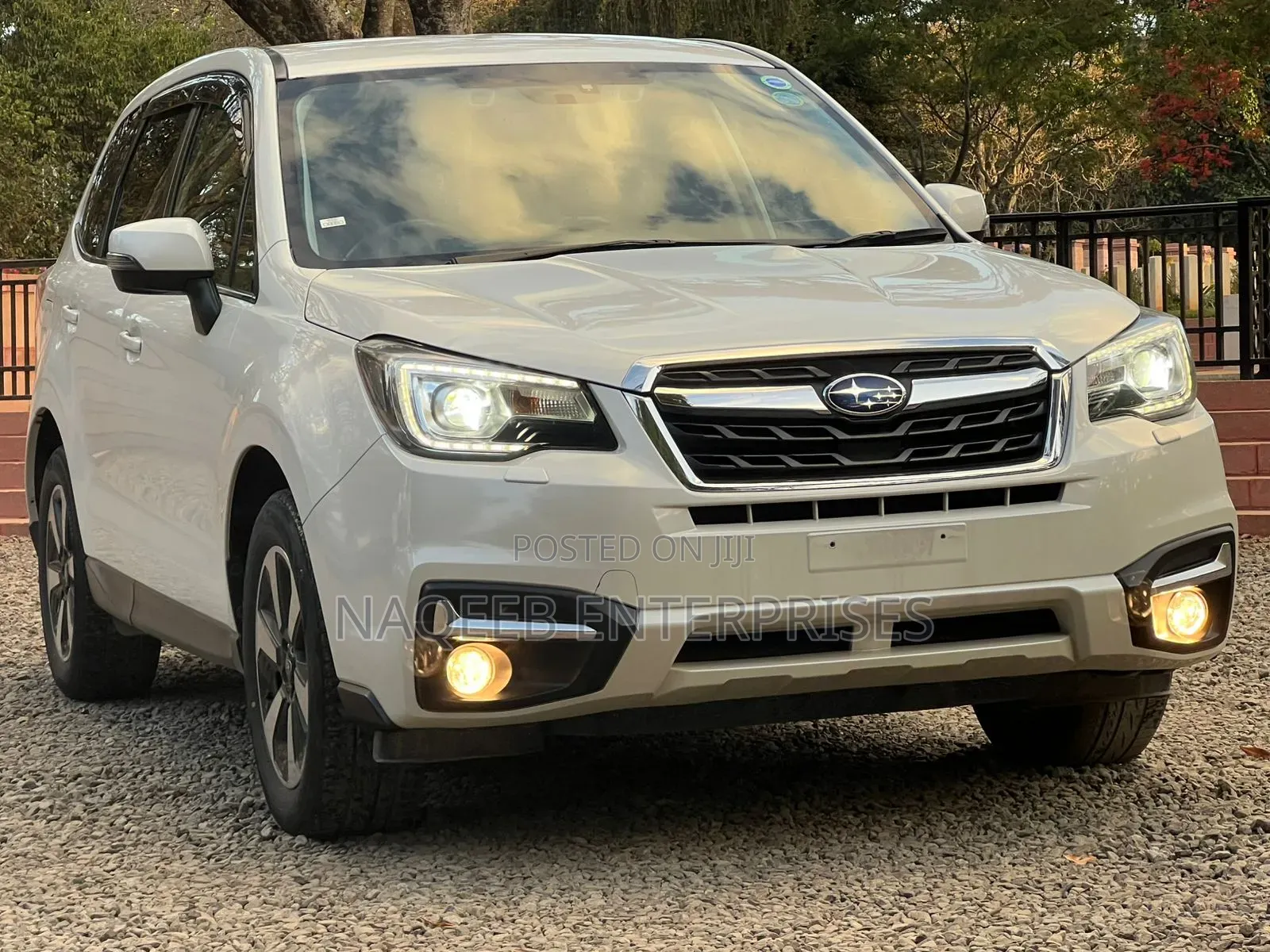 Subaru Forester 2018 White
