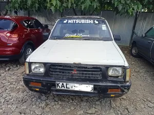 Mitsubishi L200 1997 White