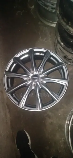 Subaru/ Premio/ Allion/ Avensis/ Size 17inch Wheels
