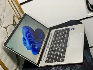 Laptop HP EliteBook 830 G9 16GB Intel Core I7 SSD 512GB