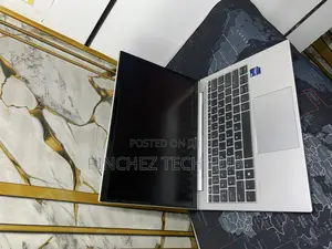 Laptop HP EliteBook 830 G9 16GB Intel Core I7 SSD 512GB