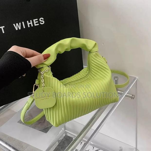 Ladies Shoulder Bags - thumbnail 3