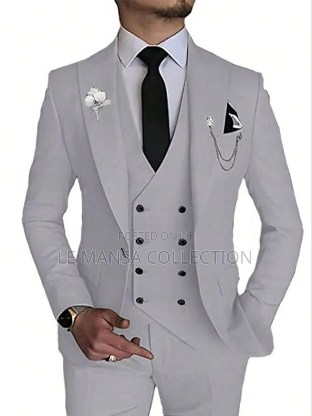 Official Designed Suit - main view