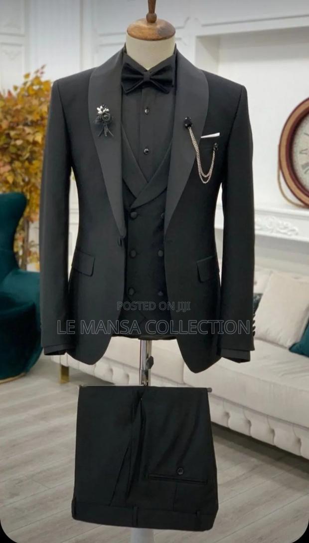 Official Designed Suit - thumbnail 2