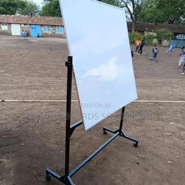 Heavy Dutty Whiteboard 5ftx4ft With Metal Frame Stand - main view